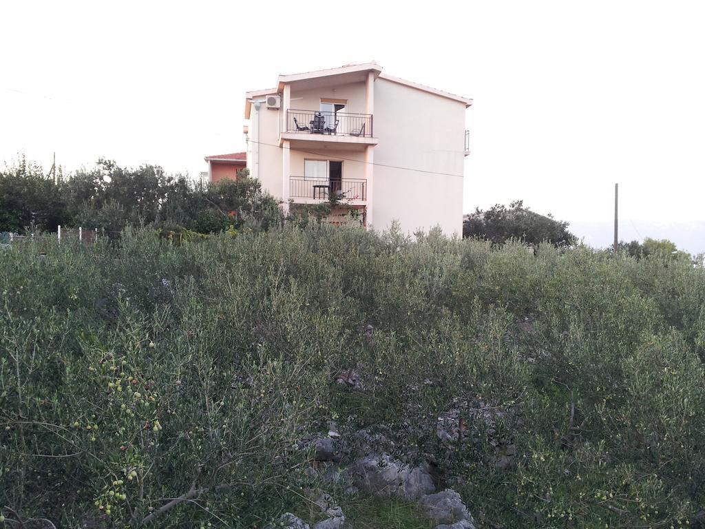 Apartments Jelica Slatine Extérieur photo